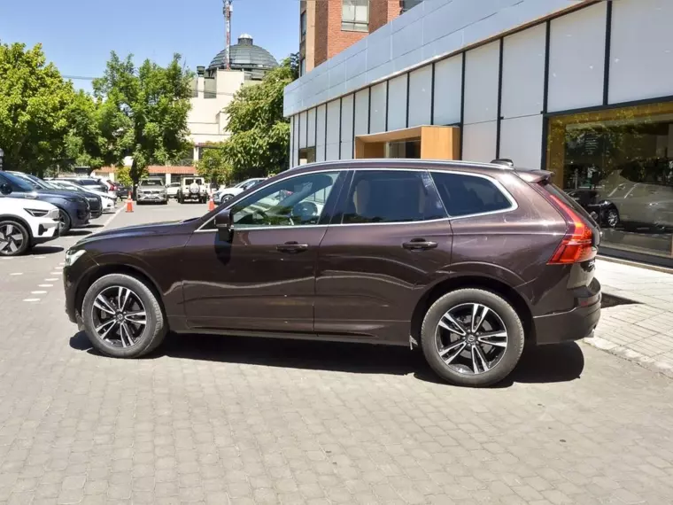 Volvo Xc60 2.0 D5 Diesel Momentum Plus Awd 2019 Usado  Usado en Webautos.cl