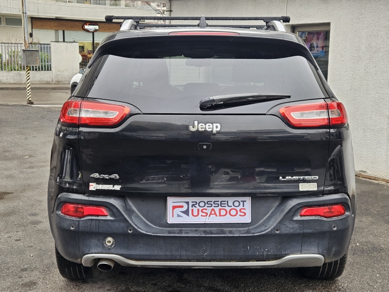 Jeep Cherokee Cherokee Ltd 4x4 2.4 2016 Usado en Rosselot Usados