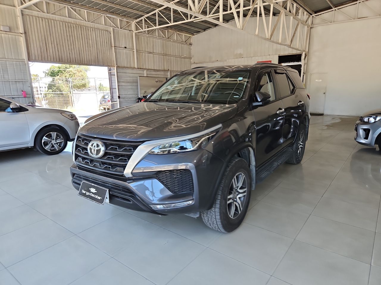 Toyota Fortuner Fortuner 2.7 2022 Usado en Usados de Primera - Sergio Escobar