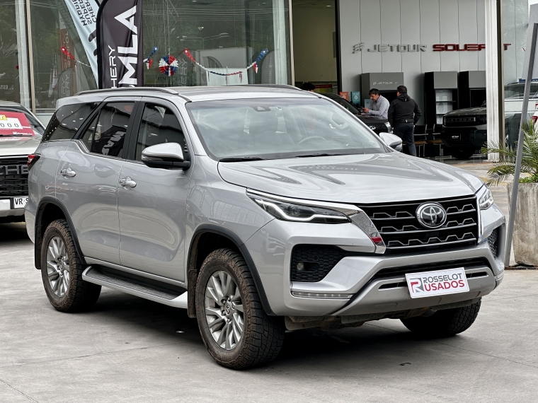 Toyota Fortuner Fortuner 4x4 5p 2.8 Aut 2022 Usado en Rosselot Usados