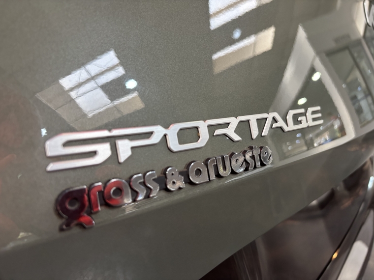Kia Sportage Ex 2.0l Gsl 6at 2wd 2025  Usado en Grass & Arueste