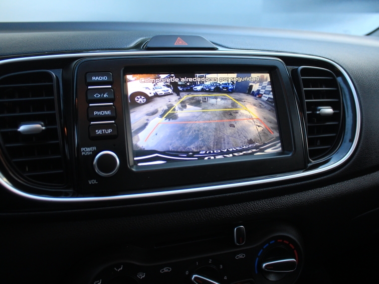Kia Soluto 1.4 Ex Sonroof  Mt 2024 Usado  Usado en Kovacs Usados