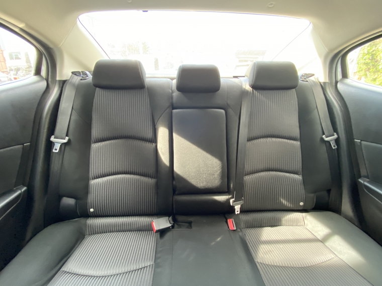 Mazda 3 2.0 Sedan V Sr At 2015 Usado  Usado en Kovacs Usados