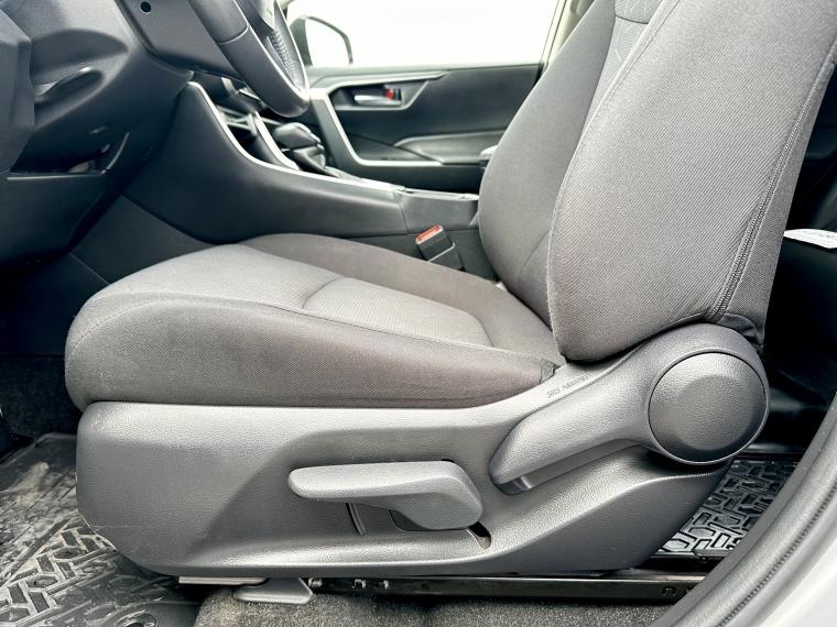 Toyota Rav4 2.0 Xle At 2024 Usado  Usado en Kovacs Usados