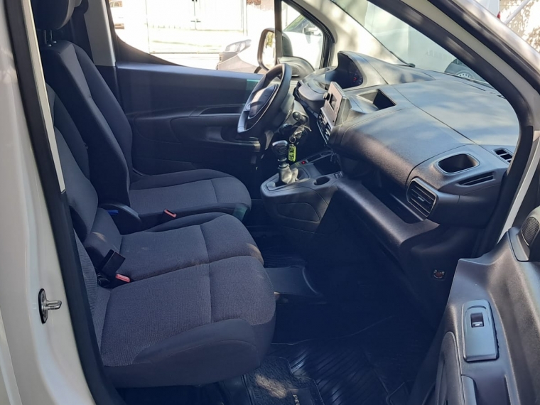 Peugeot Partner Bluehdi 1.5 2023  Usado en Autos