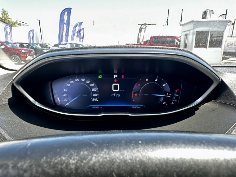 Peugeot 5008 1.5 Active Bluehdi 130 At Diesel 2020 Usado  Usado en Kovacs Usados