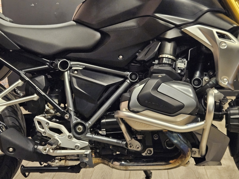Bmw R 1250 r . 2020 Usado en BMW Premium Selection Bmw R 1250 r . 2020 Usado en BMW Premium Selection