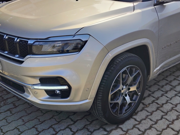 Jeep Commander Overland 4x4 2.0 Aut 2023 Usado  Usado en Kovacs Usados