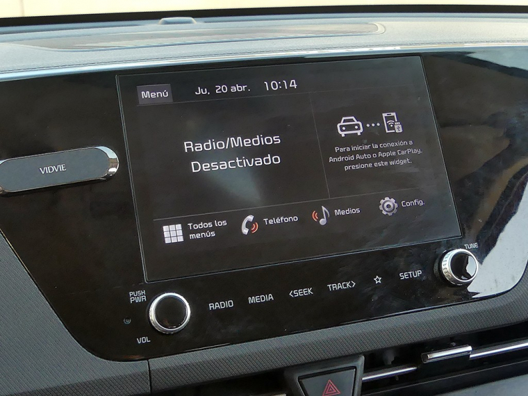 Kia Carens Lx 1.5 2023 Usado Usado en Webautos.cl Kia Carens Lx 1.5 2023 Usado Usado en Webautos.cl