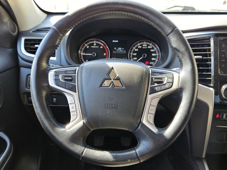 Mitsubishi L200 L200 Dakar 4x4 2.2 2024 Usado en Rosselot Usados