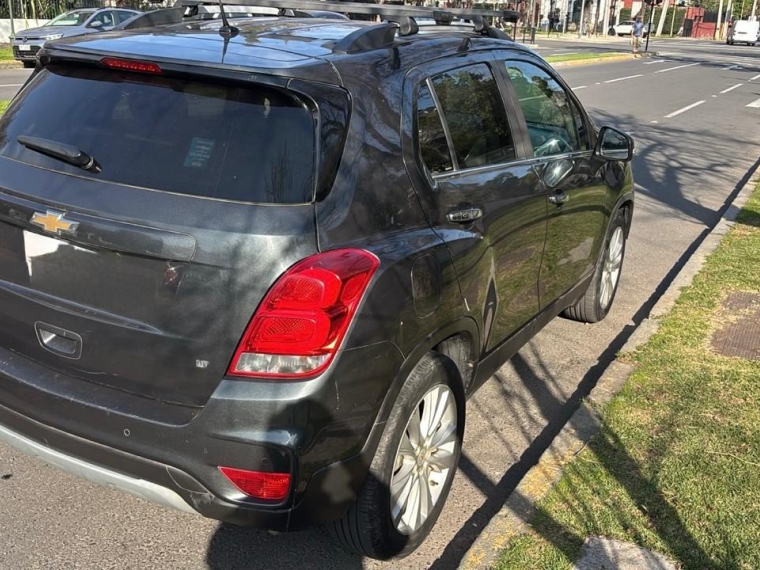 Chevrolet Tracker — foto 8 de 14
