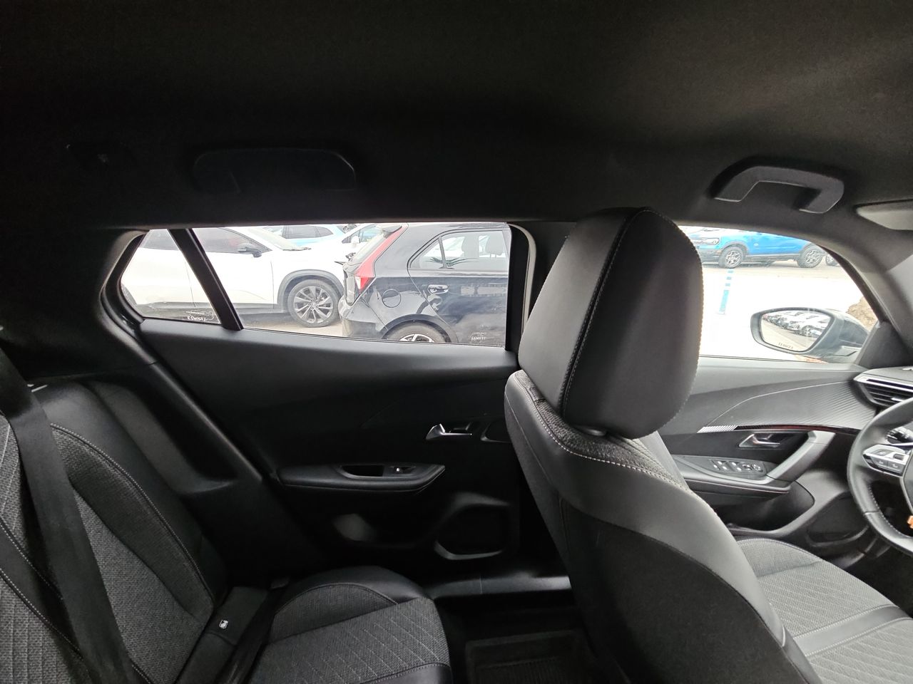 Peugeot 2008 2008 Allure 130 1.2 2024 Usado en Usados de Primera - Sergio Escobar