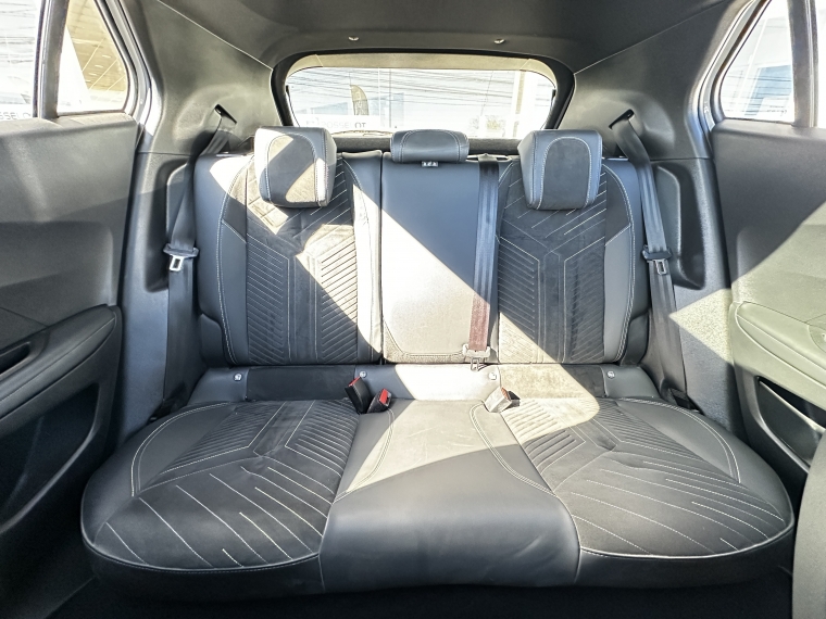 Peugeot 2008 2008 Blue Hdi 130 Eat8 1.5 Aut 2024 Usado en Rosselot Usados