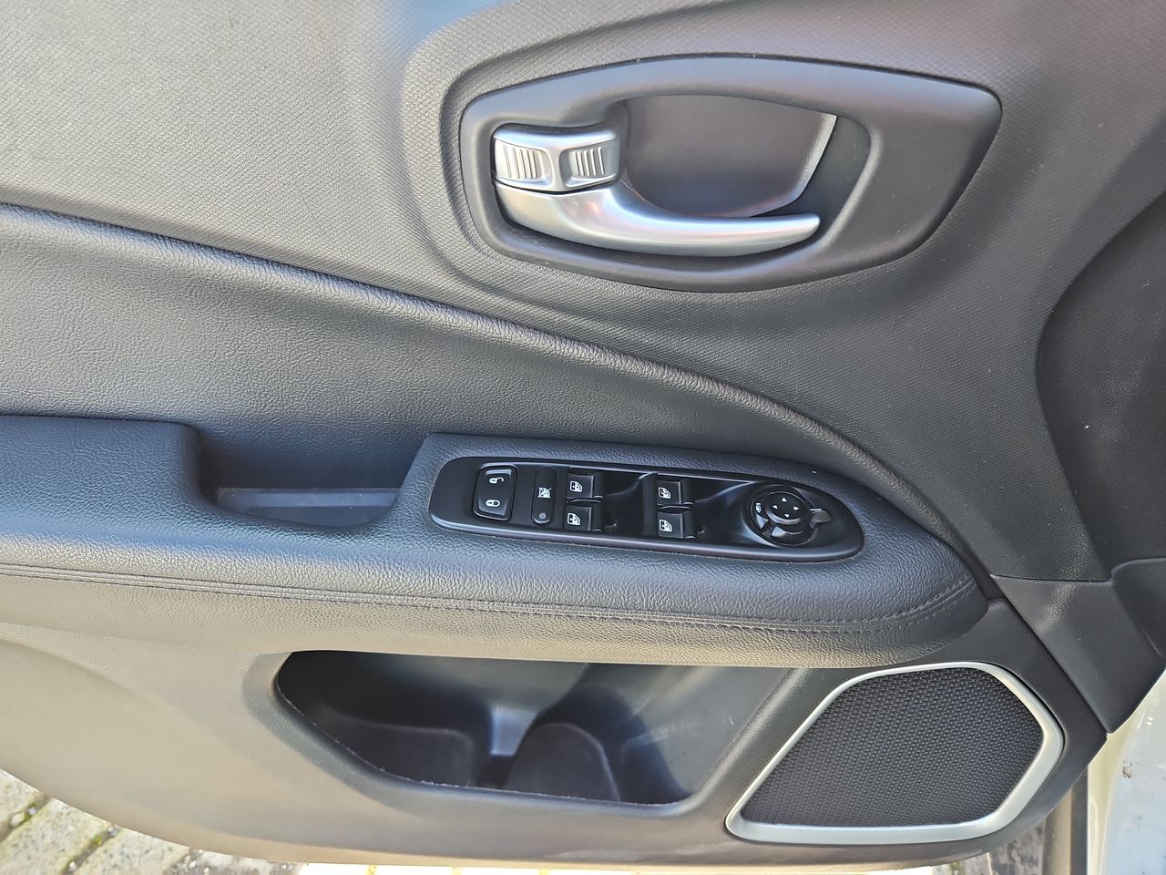 Ram 1000 1000 Big Horn Dcab 1.8 Aut 2022 Usado en Usados de Primera - Sergio Escobar