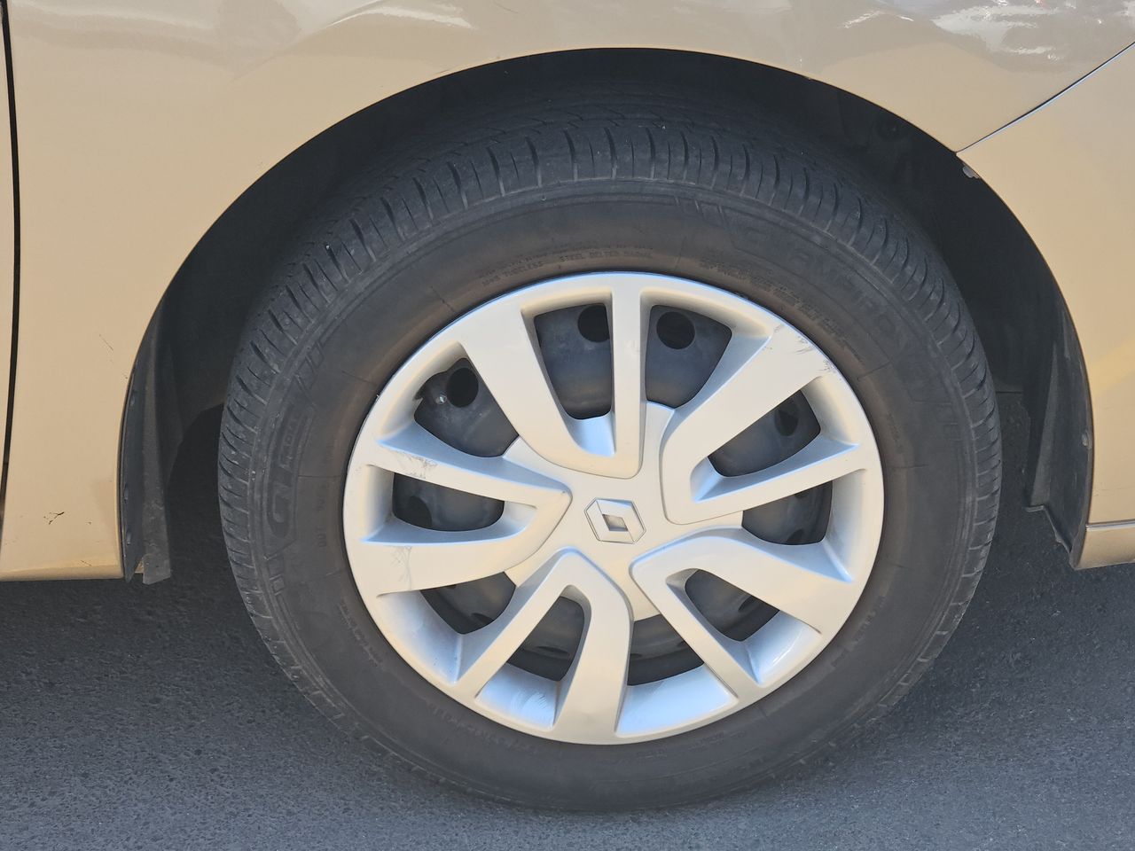 Renault Symbol Symbol Zen 1.6 2021 Usado en Usados de Primera - Sergio Escobar