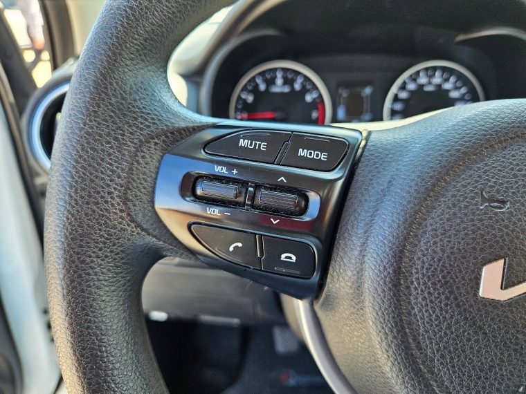 Kia Soluto Soluto 1.4 2023 Usado en Rosselot Usados