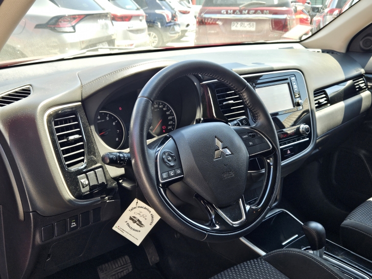 Mitsubishi Outlander Outlander Cvt 2.0 Aut 2021 Usado en Rosselot Usados