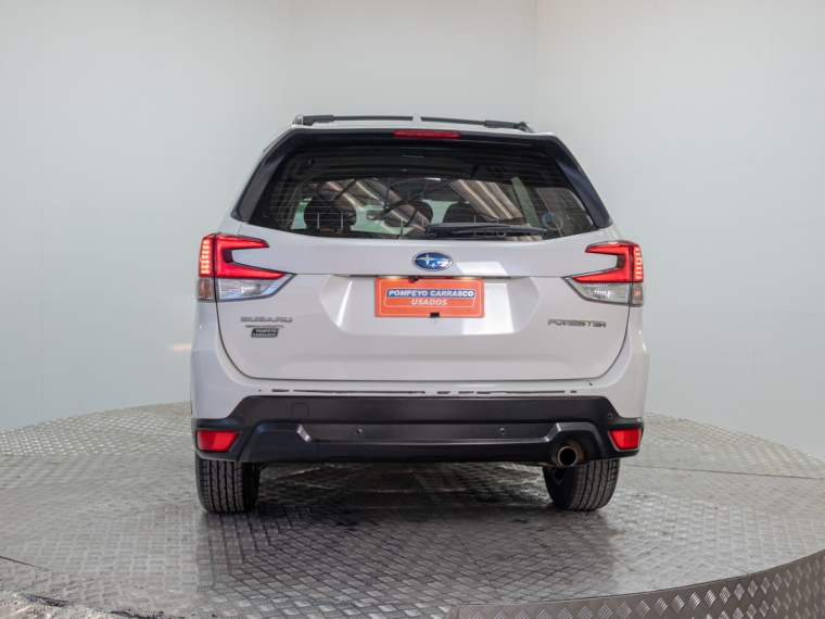 Subaru Forester 2.0 Awd Dynamic Es At 4x4 2021 Usado  Usado en Webautos.cl