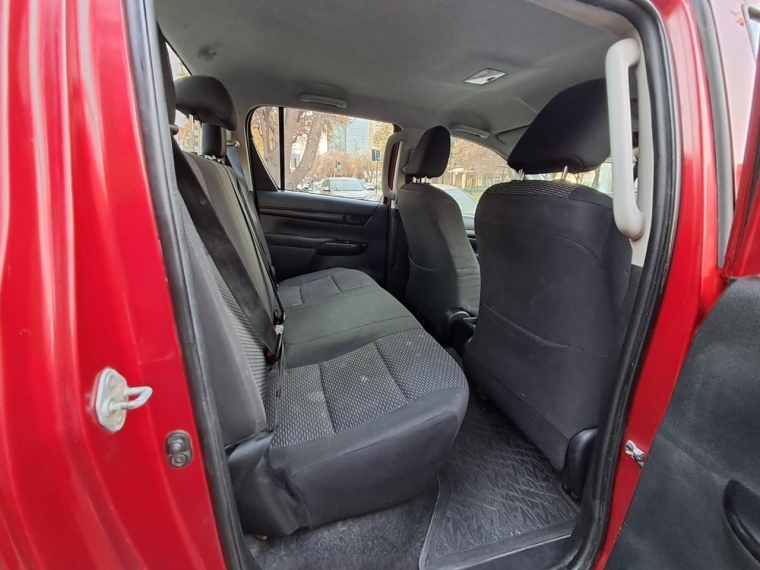 TOYOTA HILUX DX 4X2 2.4 - imagen 6