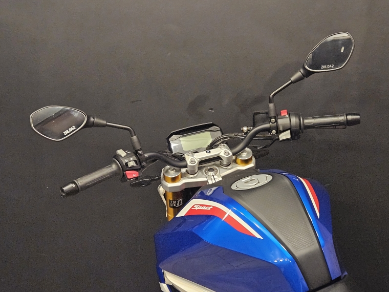 Bmw G 310 r . 2025 Usado en BMW Premium Selection