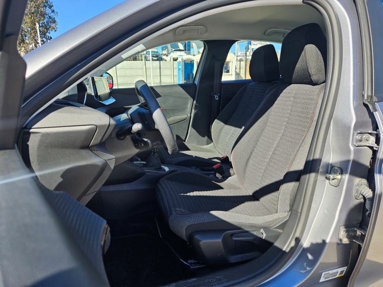 Peugeot 208 208 Blue Hdi 100 4x2 1.5 2023 Usado en Rosselot Usados