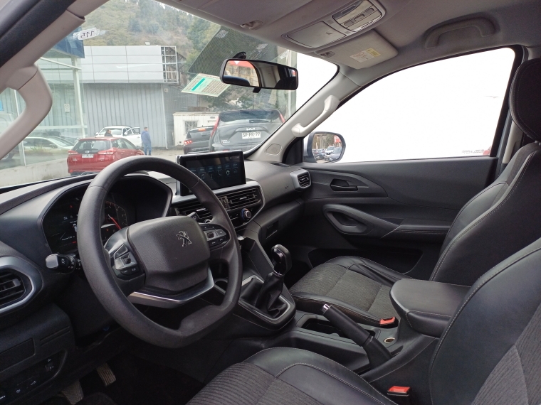 Peugeot Landtrek Landtrek Active Hdi 150 4x2 2023 Usado en Rosselot Usados