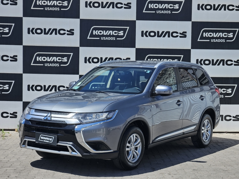 MITSUBISHI OUTLANDER 4X2 MT 2021