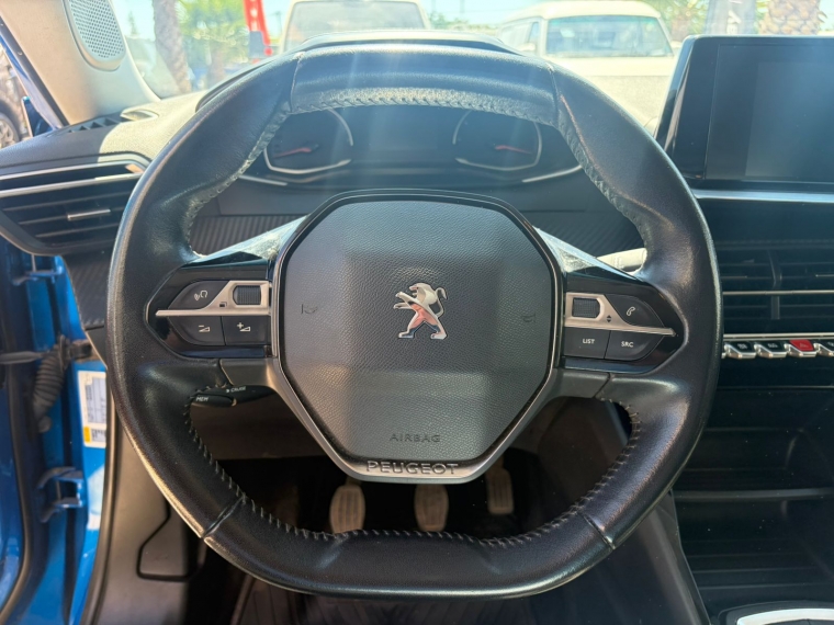 Peugeot 2008 Active 1.2 Puretech  2021 Usado  Usado en Webautos.cl