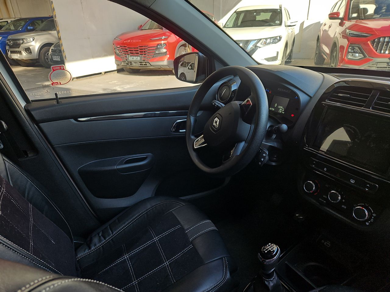 Renault Kwid Kwid Hb Mt 1.0 2024 Usado en Usados de Primera - Sergio Escobar