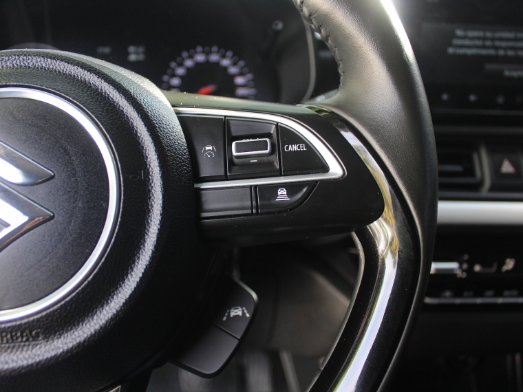 Suzuki Swift 1.2 Glx Mt Hibrido 2025 Usado  Usado en Kovacs Usados