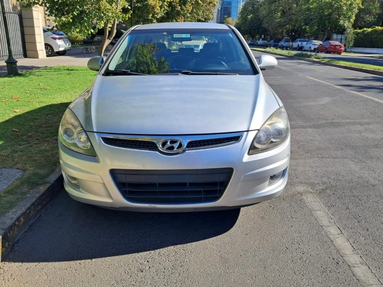 Hyundai I-30 Gls 1.6 2012  Usado en Autos