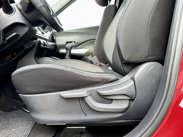 Nissan Kicks 1.6  Advance  Rock Edition  Mt 2020 Usado  Usado en Kovacs Usados