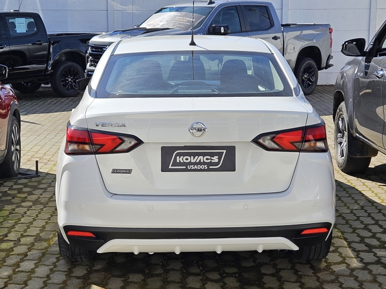 Nissan Versa 1.6 Sense Mt 2022 Usado  Usado en Kovacs Usados