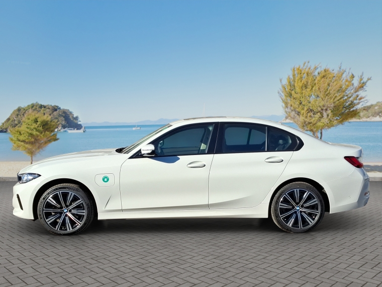 Bmw 330 E Berlina Dynamic 2026 Usado Usado en BMW Premium Selection Bmw 330 E Berlina Dynamic 2026 Usado Usado en BMW Premium Selection
