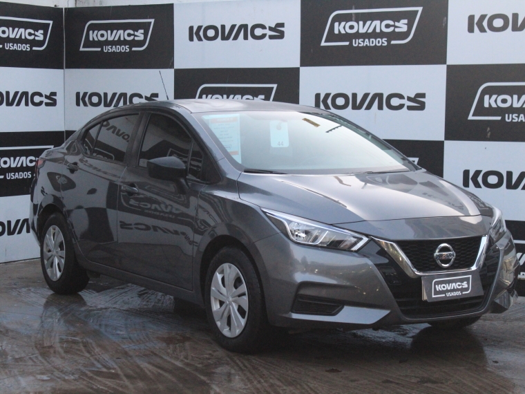 Nissan Versa 1.6 Sense Mt 2023 Usado  Usado en Kovacs Usados