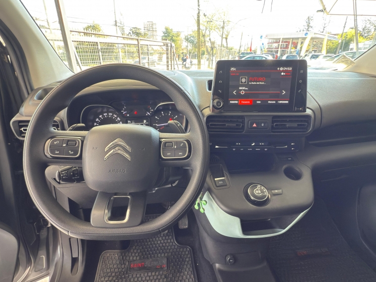 Citroen Berlingo Multispace De Pasajeros Xl 1.5 Aut 2021 Usado en Automotriz Olea Flaño