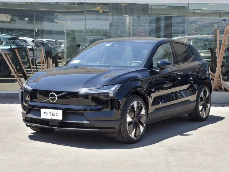 Volvo Ex30 Electrico Ultra E60 4x2 At 5p 2024 Usado  Usado en Webautos.cl