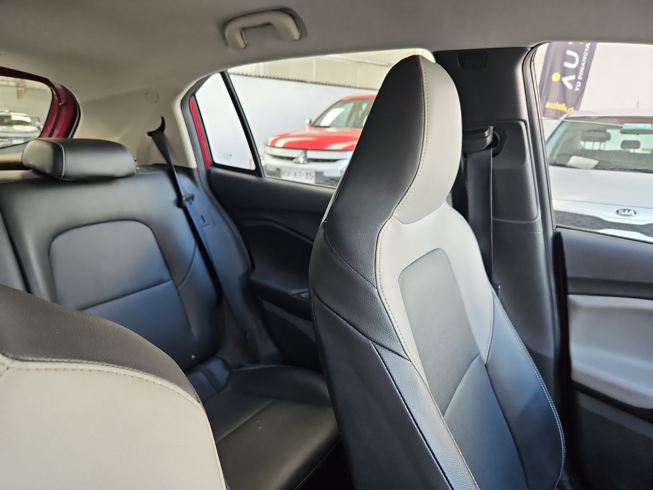 Chevrolet Onix Onix Hb 4x2 1.0 At 2024 Usado en Usados de Primera - Sergio Escobar