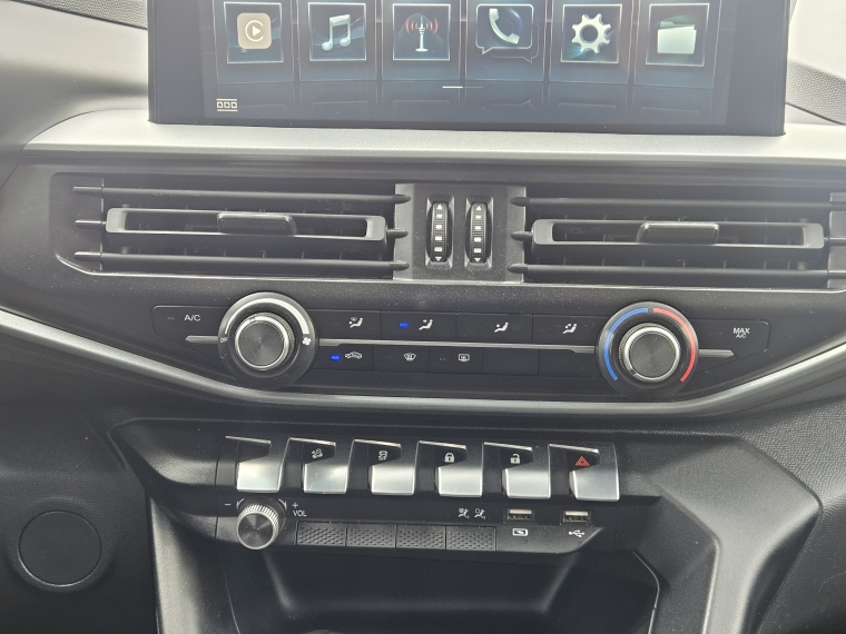 Peugeot Landtrek Landtrek Active Bluehdi 180 4x2 Euro 6b 2024 Usado en Rosselot Usados