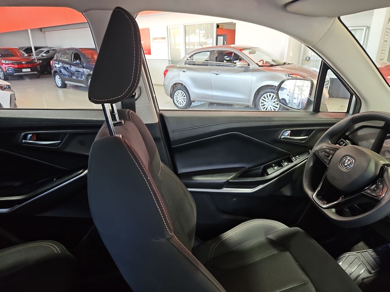 Changan Cs15 Cs15 Hb 4x2 1.5 2023 Usado en Usados de Primera - Sergio Escobar