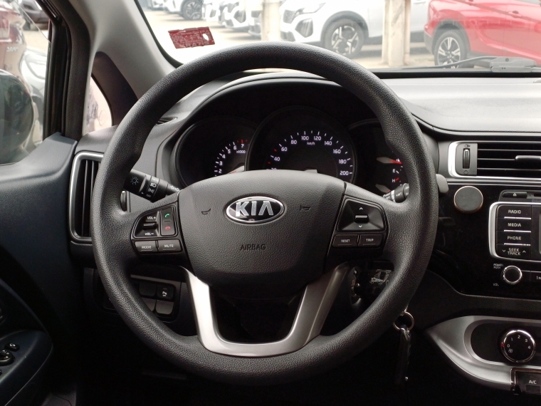 Kia Rio 5 Rio 5 Ex 1.4 2017 Usado en Rosselot Usados