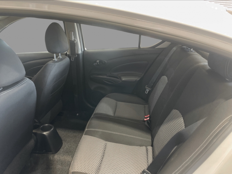 Nissan Versa Versa 1.6 Sense Mt 2019 Usado  Usado en Pompeyo