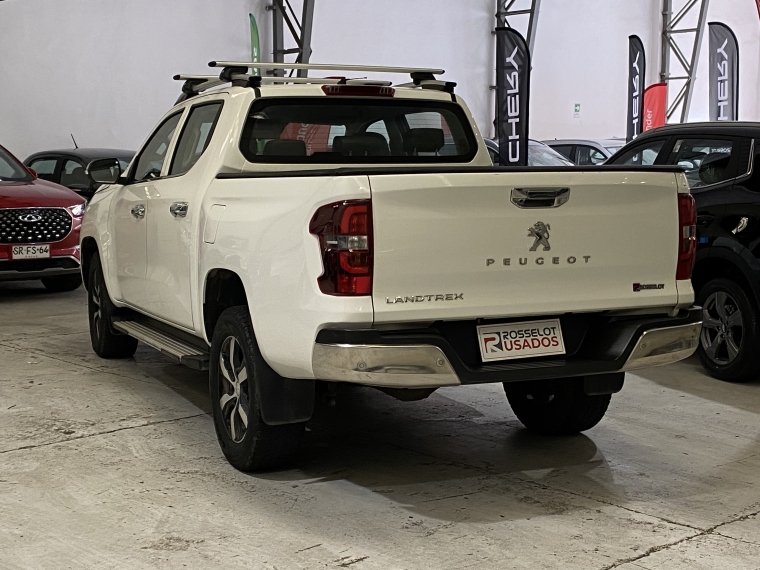 Peugeot Landtrek Landtrek 4x4 1.9 2023 Usado en Rosselot Usados