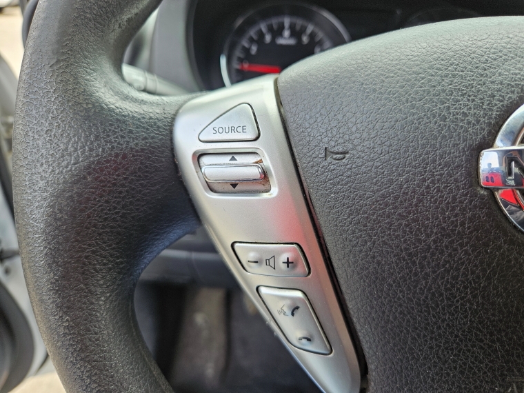 Nissan Versa Versa 1.6 2018 Usado en Rosselot Usados