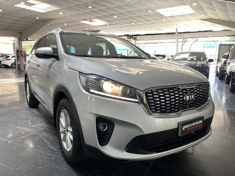 Kia Sorento Ex 2.4l Gsl Aut 2wd 2019  Usado en Grass & Arueste Usados