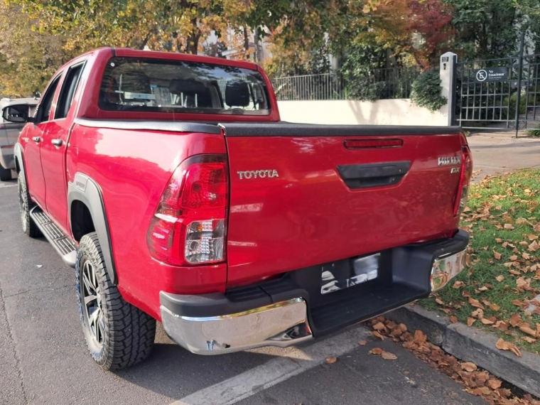 TOYOTA HILUX DX 4X2  2.4 - imagen 5