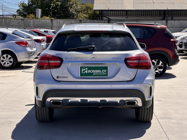 Mercedes benz Gla 200 Gla 220 D 2018 Usado en Rosselot Usados