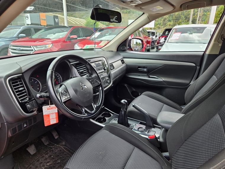 Mitsubishi Outlander Outlander 2.0 2018 Usado en Rosselot Usados