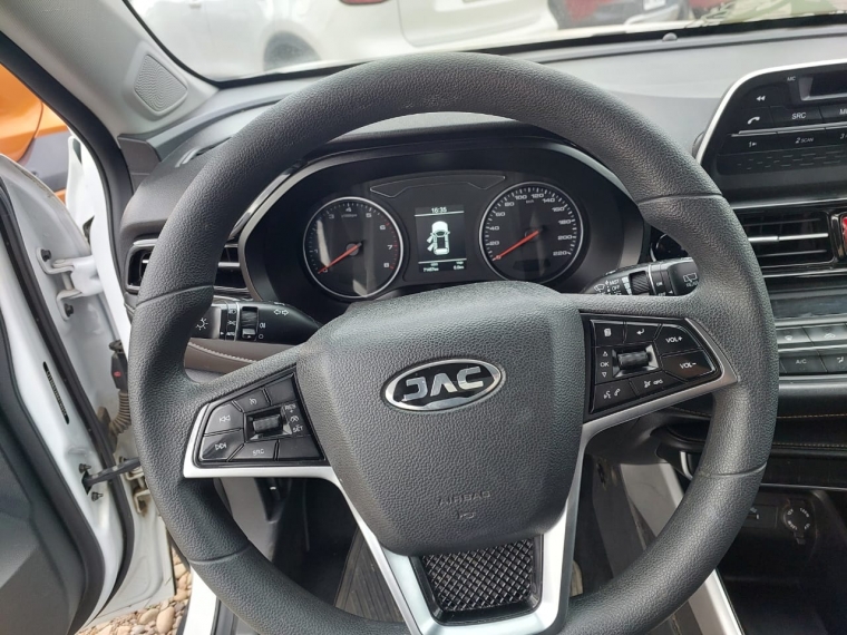 Jac Js4 1.6 Comfort Mt 2022 Usado  Usado en Webautos.cl