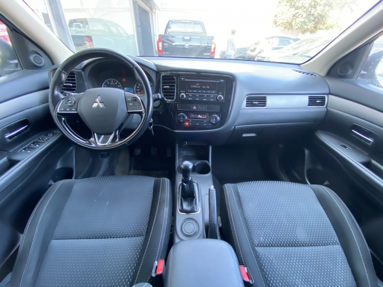 Mitsubishi Outlander Outlander 2.0 2017 Usado en Rosselot Usados